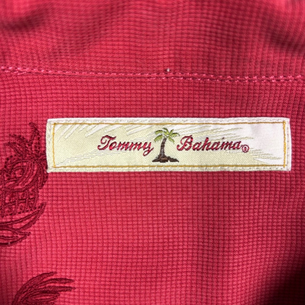 Tommy Bahama Silk Shirt Mens XL Red Button Up Textured Camp Tropical Pineapple - Picture 4 of 10